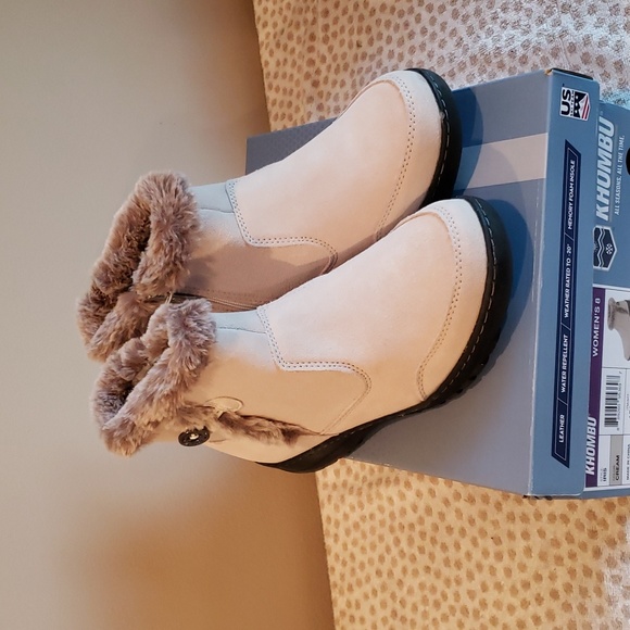 Khombu Women Boots, Size 8 Color Cream - Picture 5 of 10